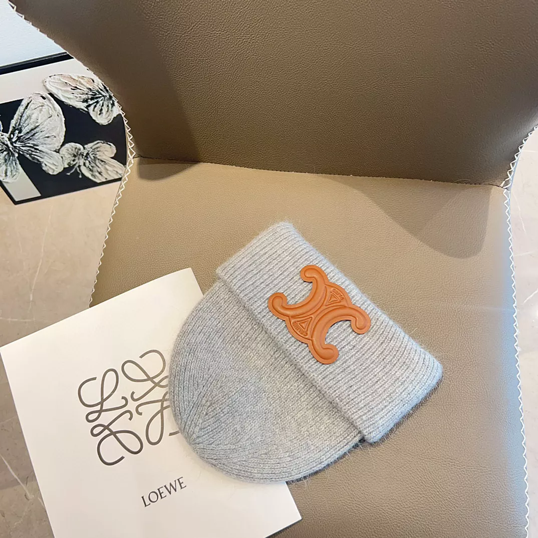 Celine Caps AllSeason 8066