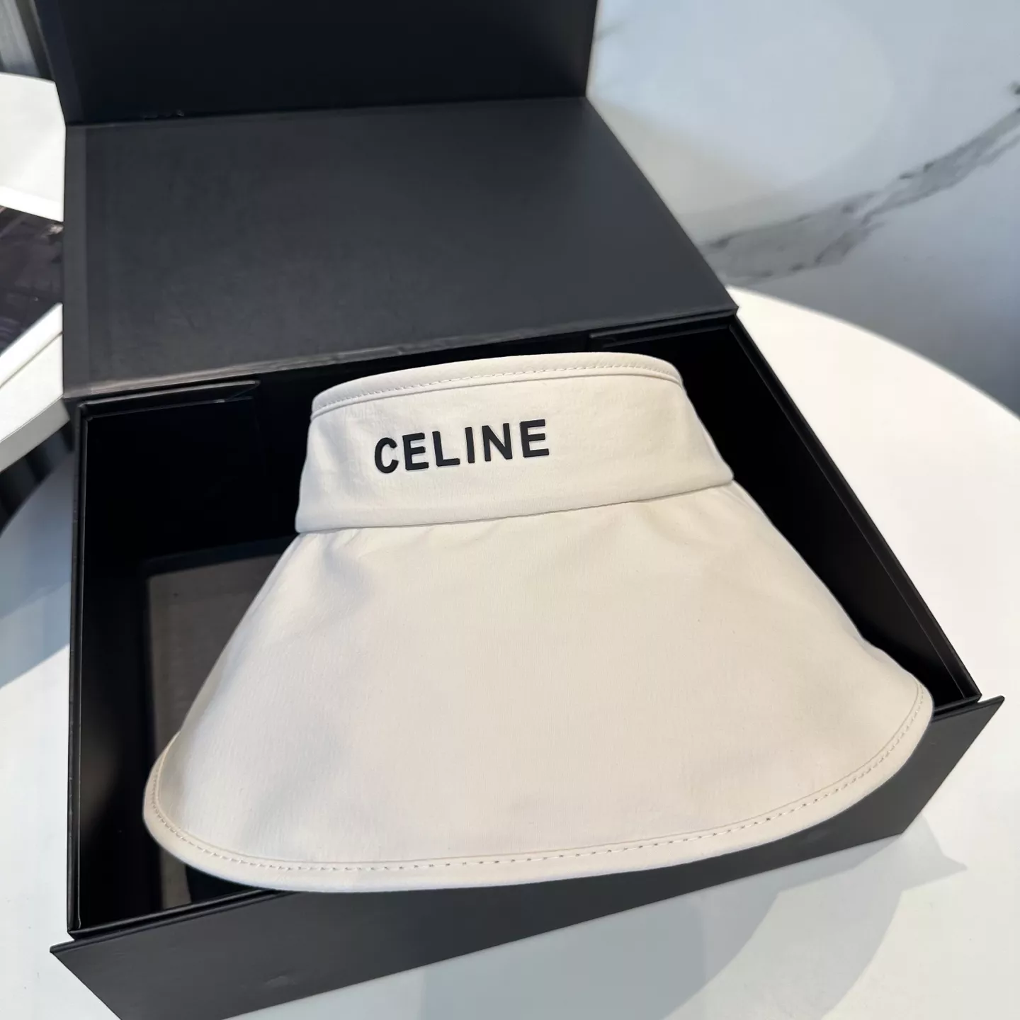 Celine Caps BestValue 4540