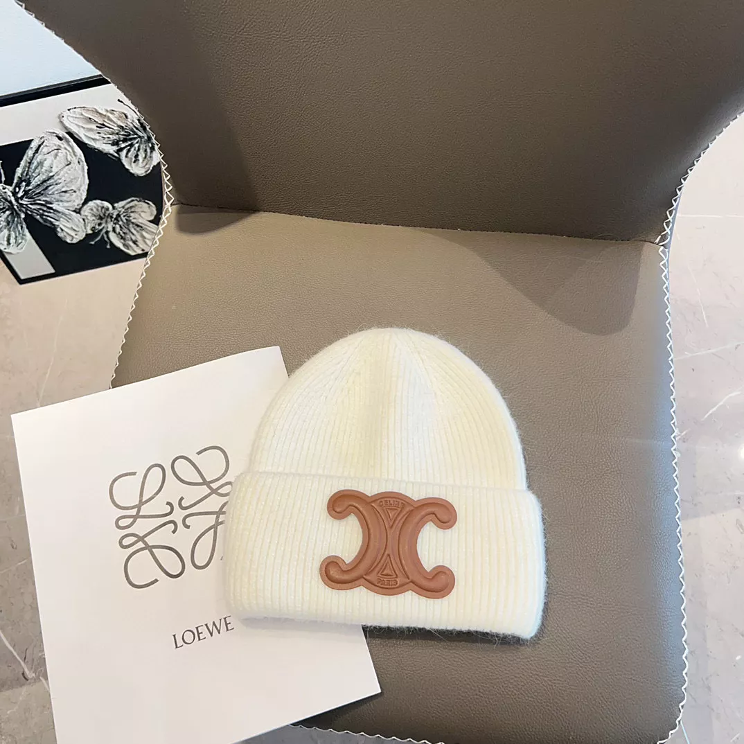 Celine Caps Breathable 3503