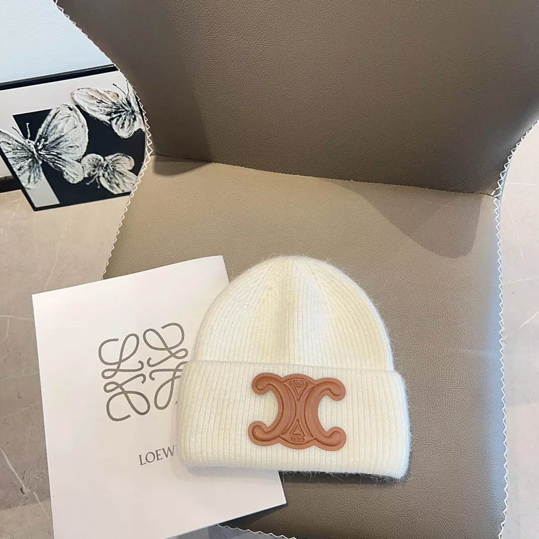 Celine Caps Breathable 3503