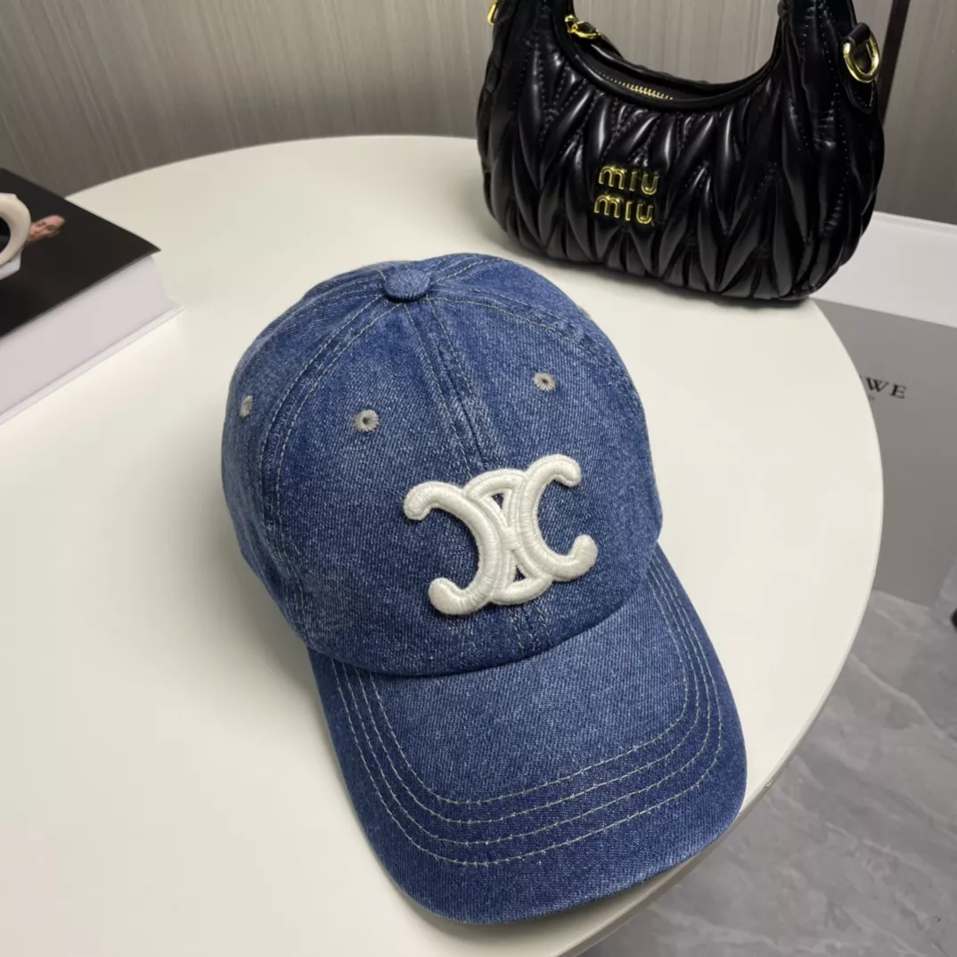 Celine Caps Comfortable 4667