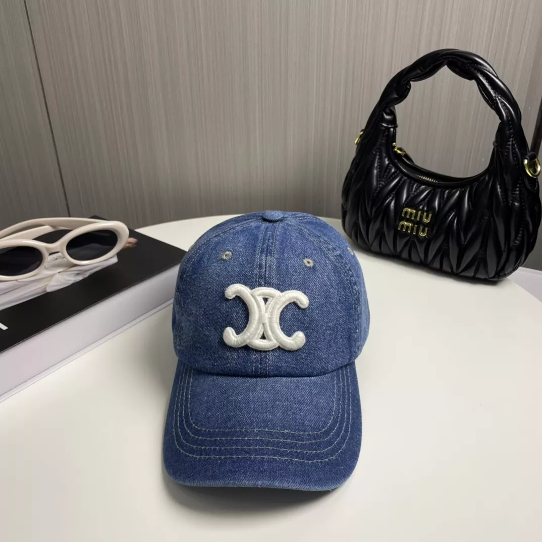Celine Caps Comfortable 4667