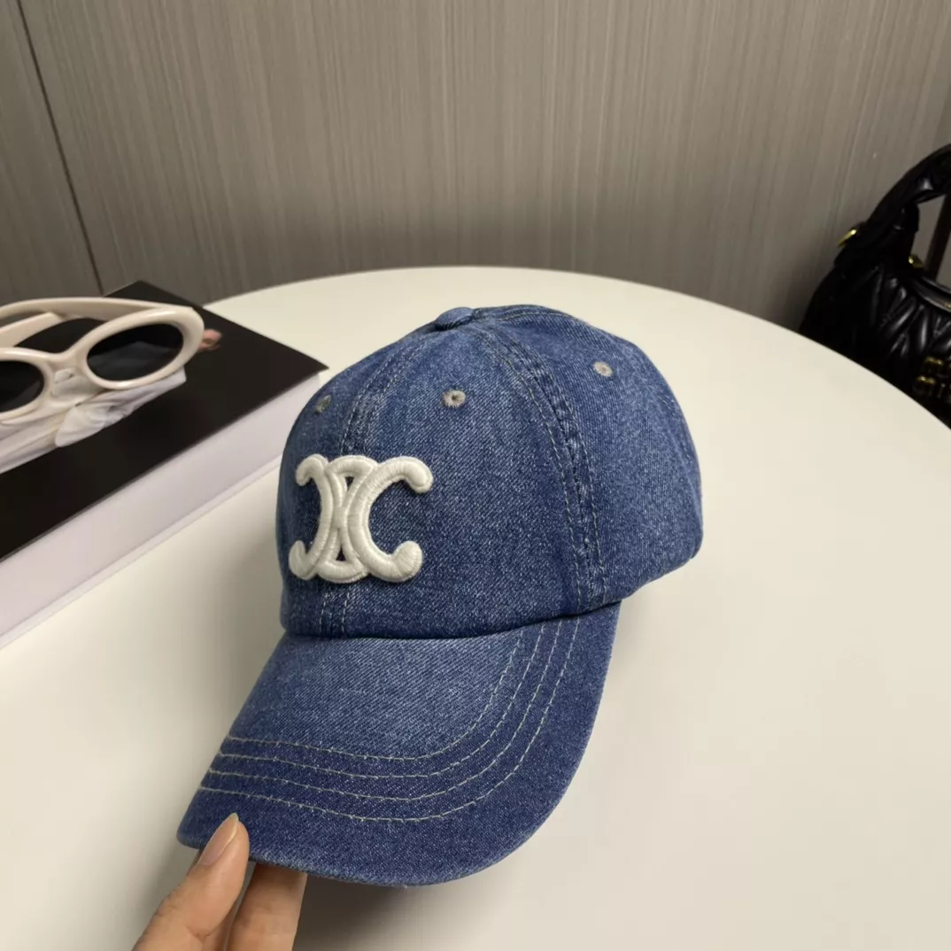 Celine Caps Comfortable 4667