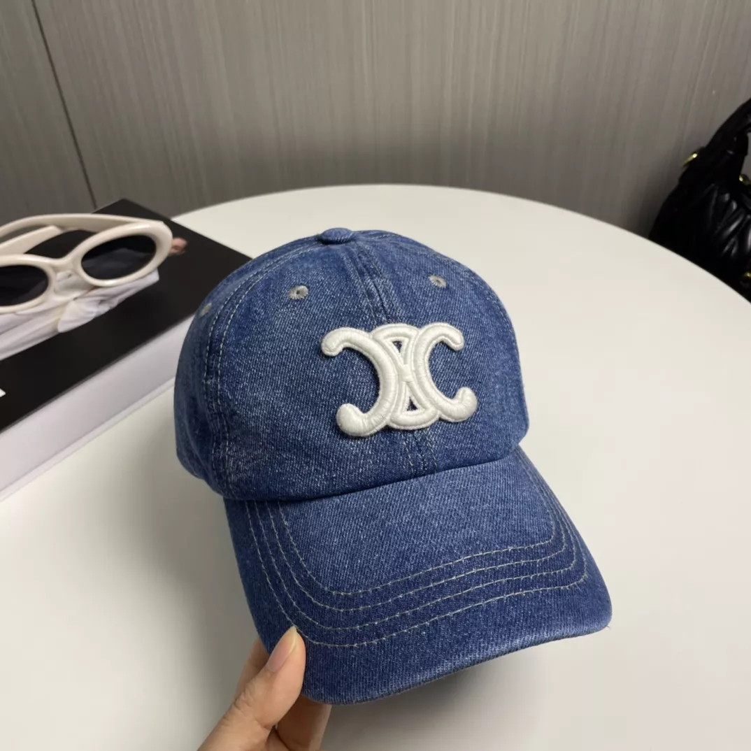 Celine Caps Comfortable 4667
