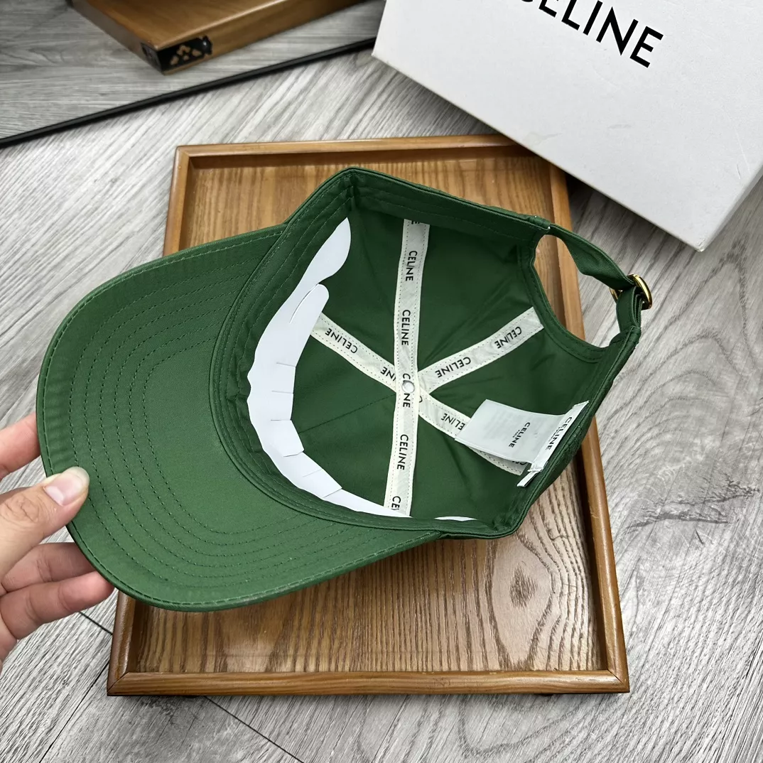 Celine Caps Cozy 4931