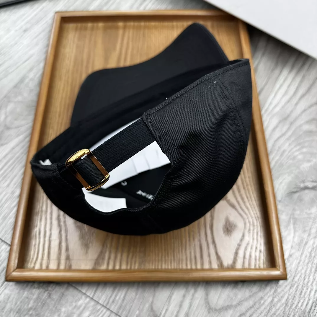 Celine Caps Durable 9405