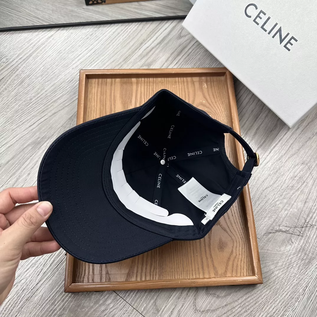Celine Caps Flexible 2731