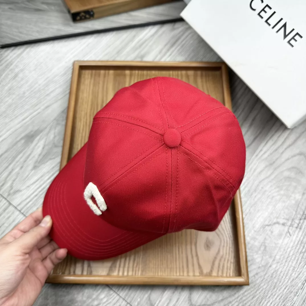 Celine Caps Modern 3628