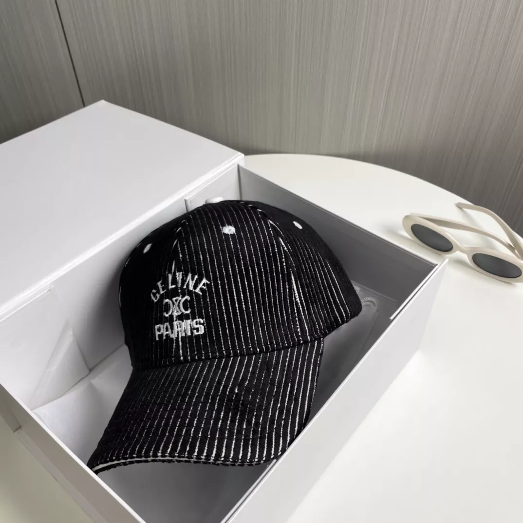 Celine Caps Popular 7740
