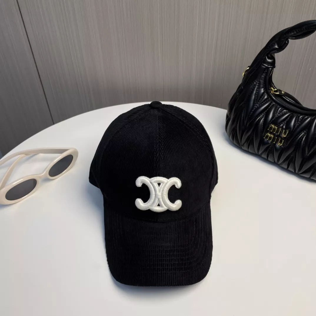 Celine Caps Reliable 5744
