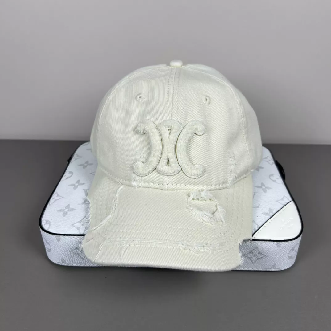 Celine Caps StreetReady 755