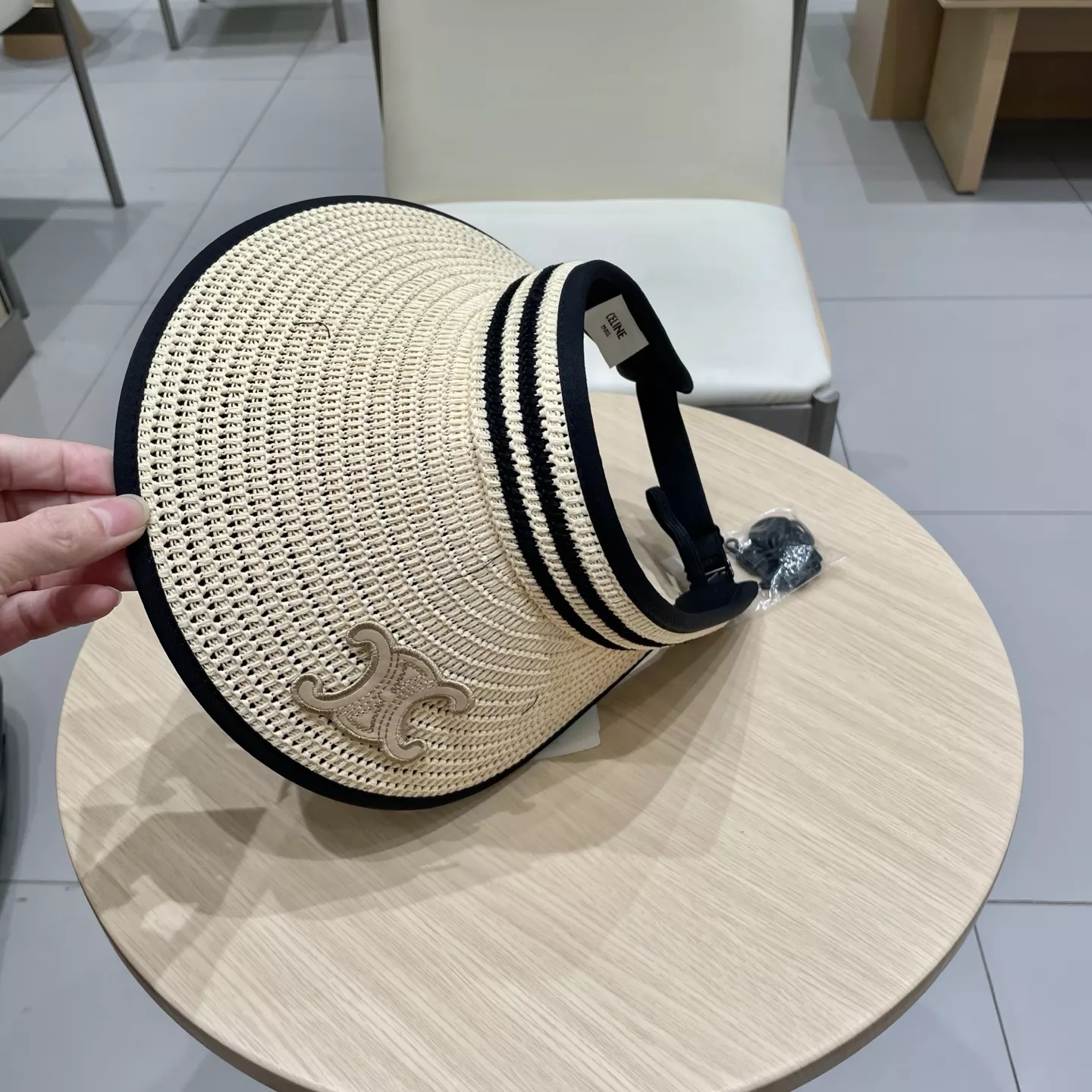 Celine Caps Trendsetting 3128