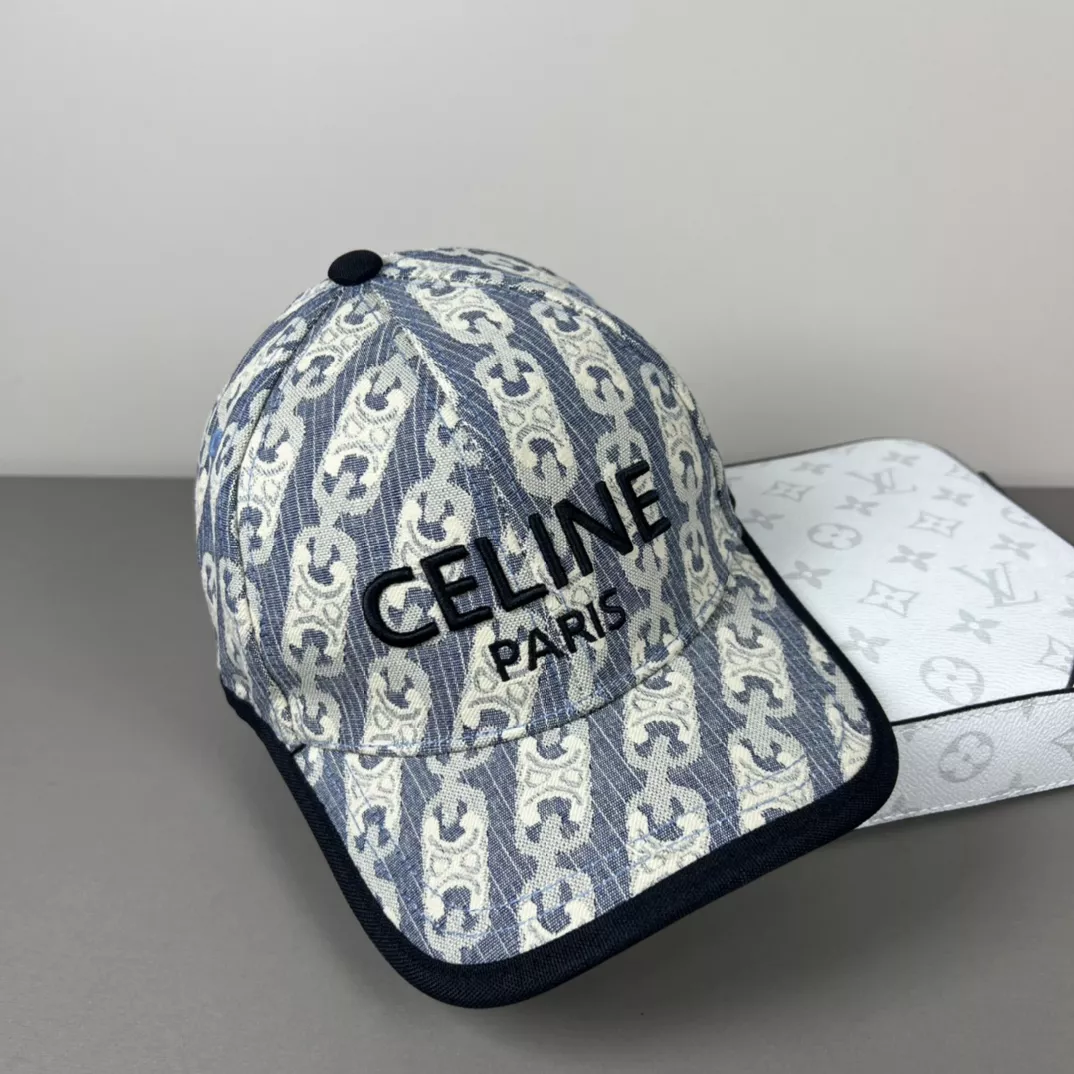 Celine Caps Versatile 7938
