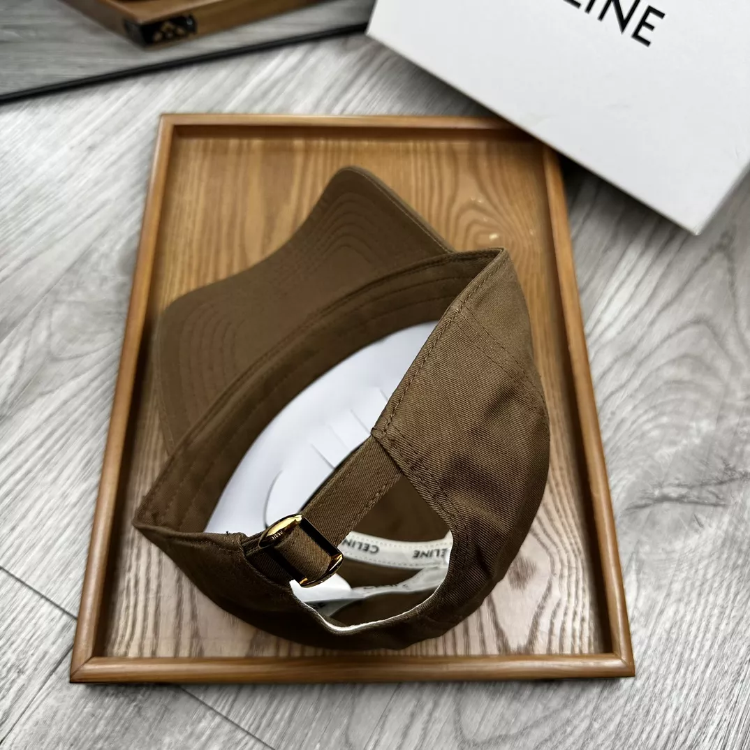 Celine Caps Vibrant 8278