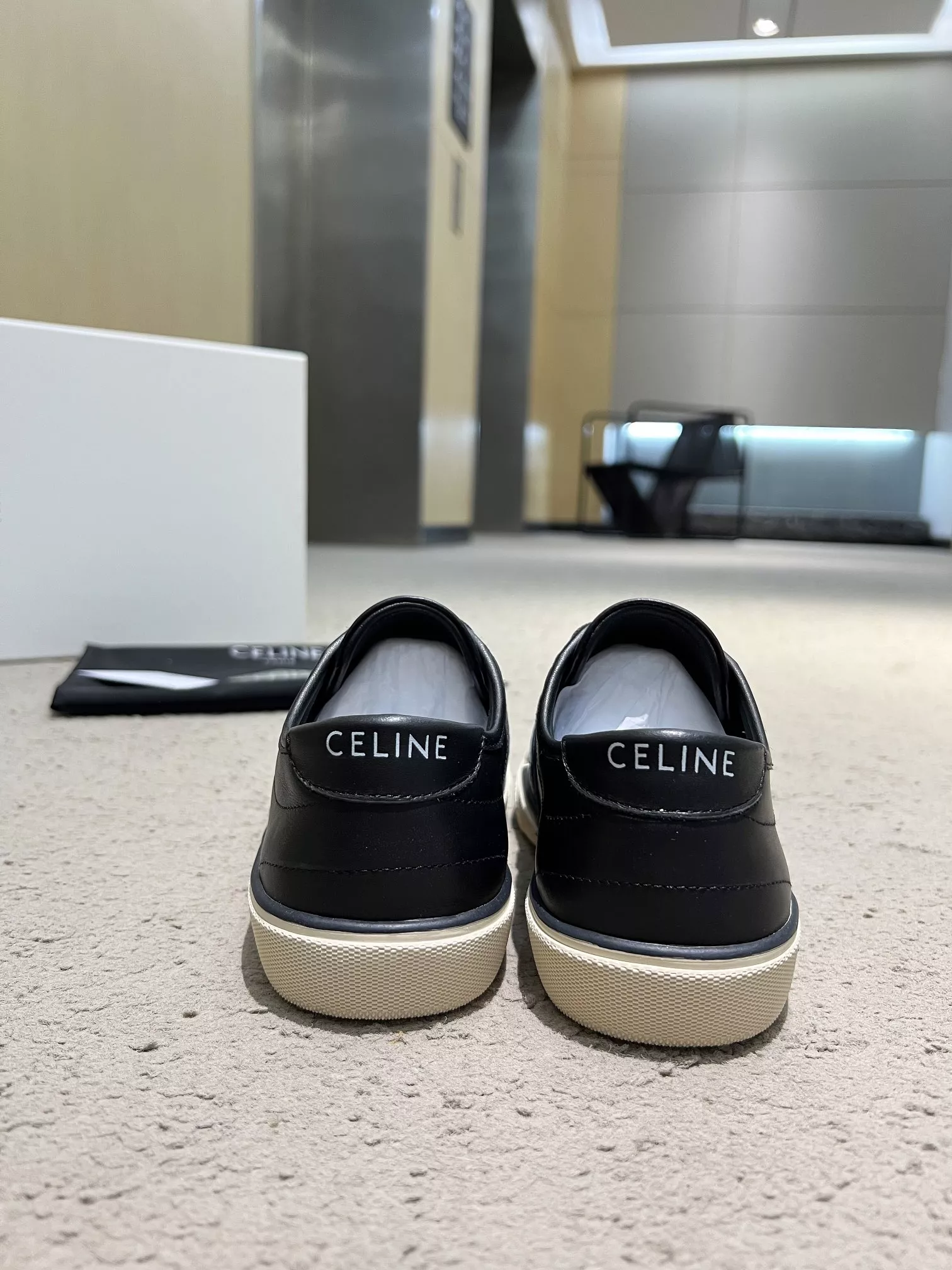 Celine Casual Shoes For Men Elegant 2621