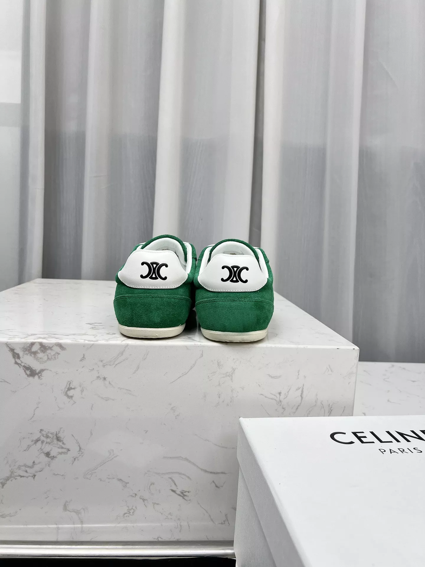 Celine Casual Shoes For Men Minimalist 5853
