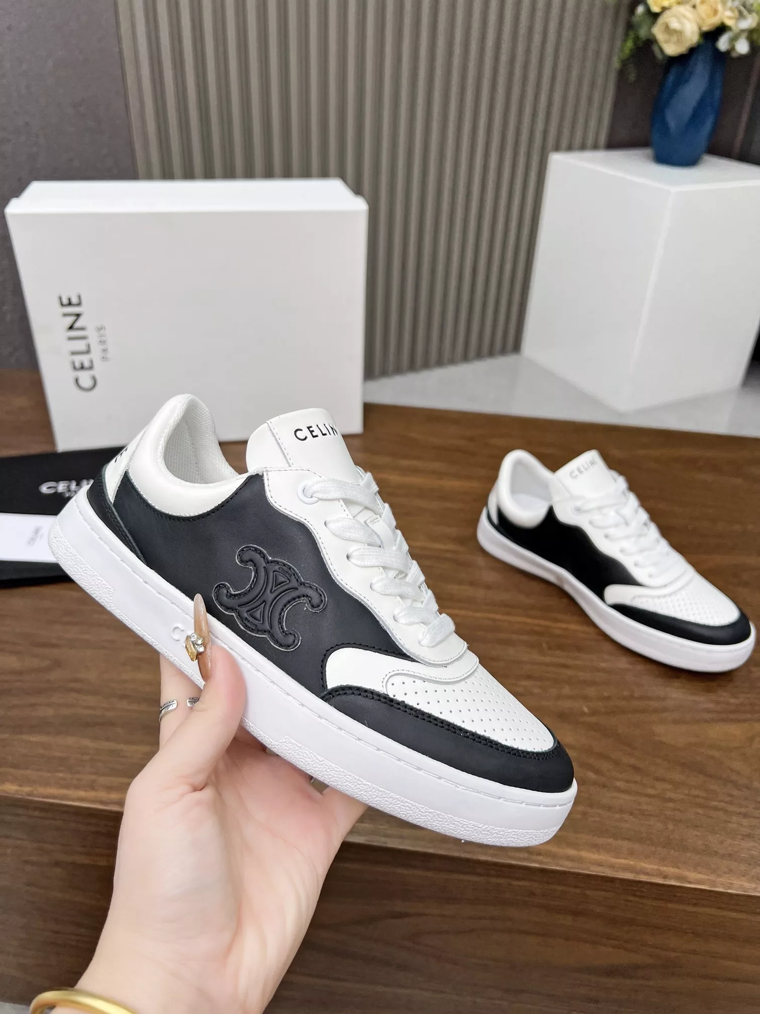 Celine Casual Shoes For Men Vibrant 5578