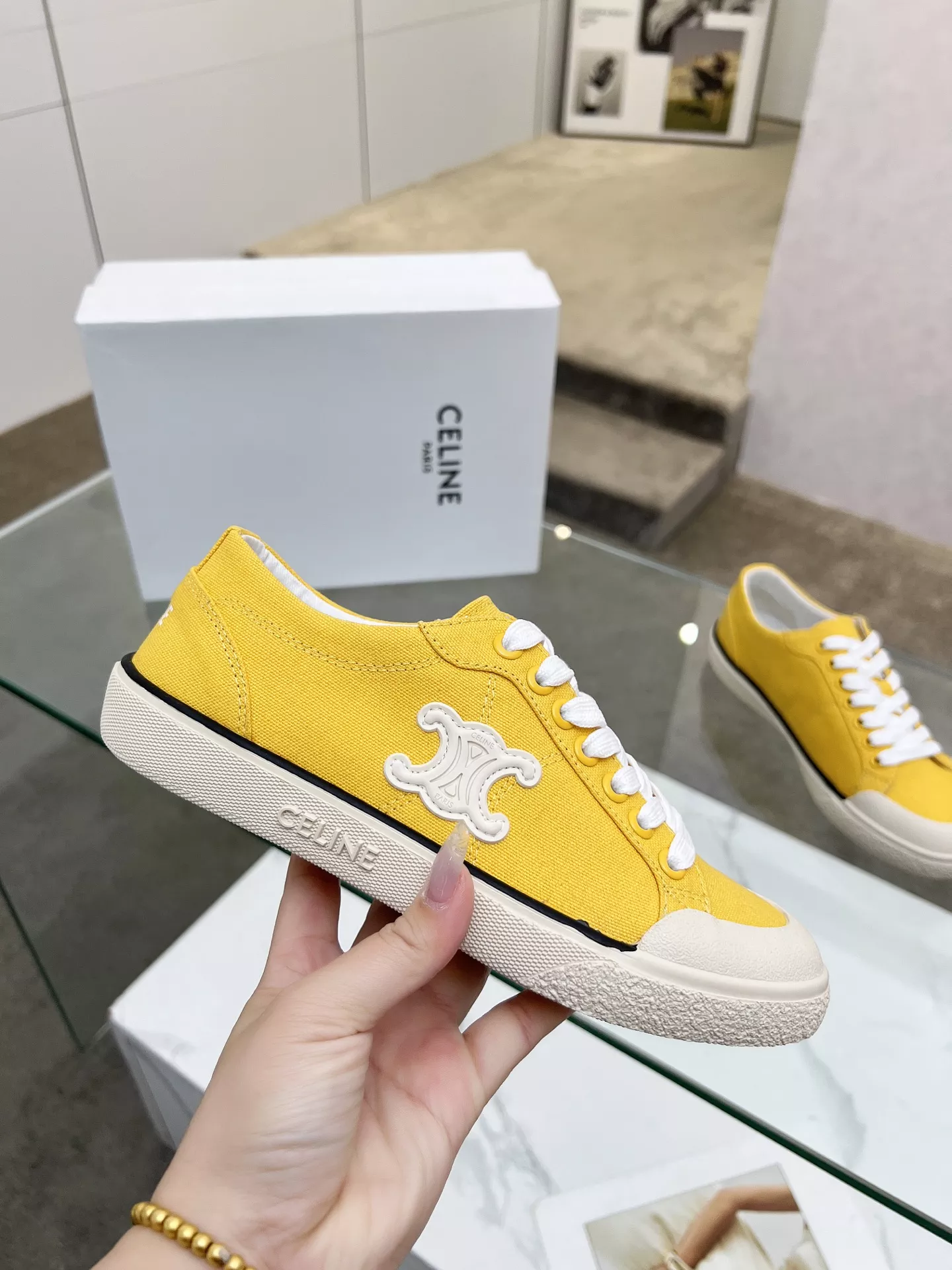 Celine Casual Shoes For Women Fashionable 9182