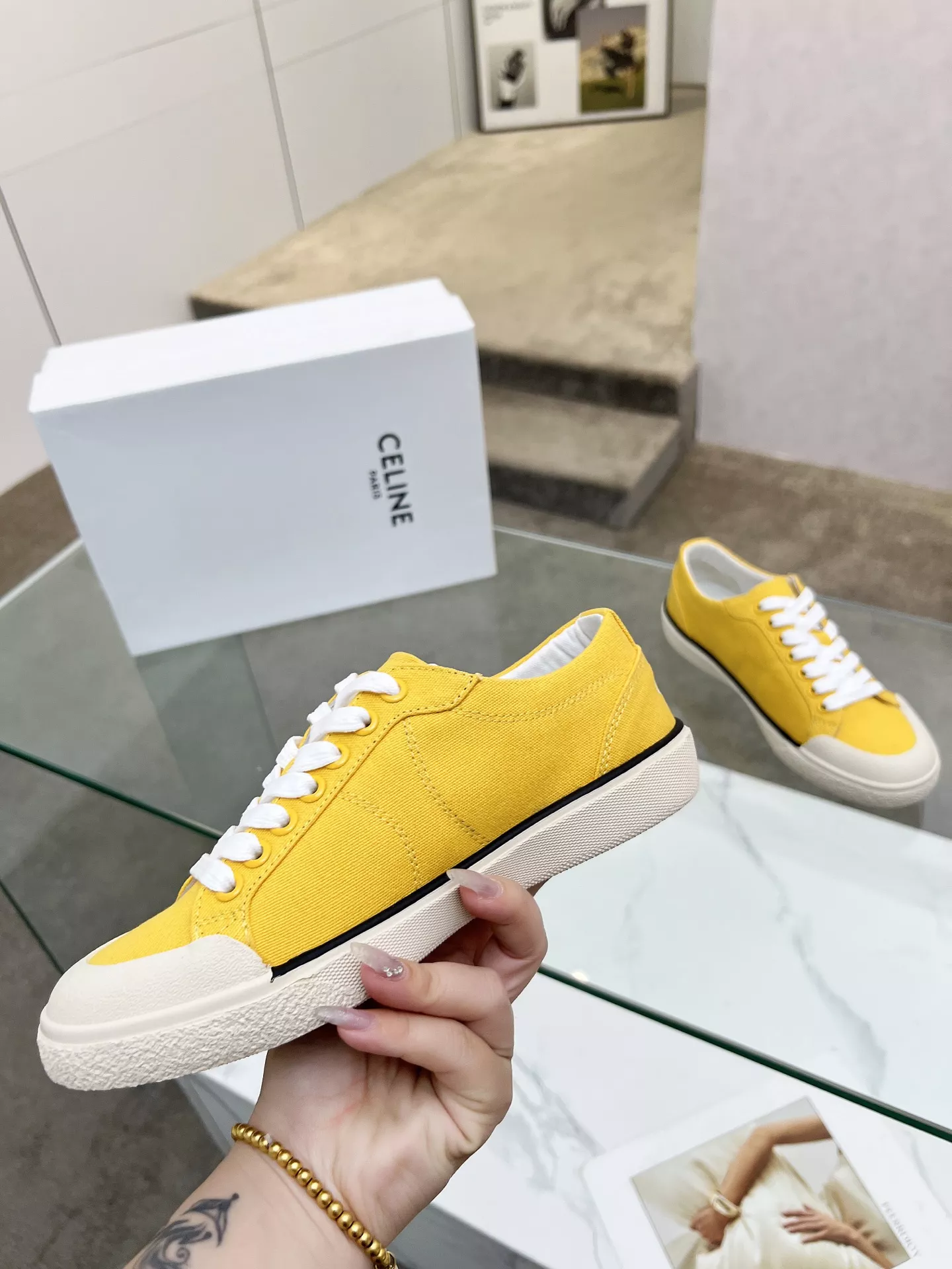Celine Casual Shoes For Women Fashionable 9182