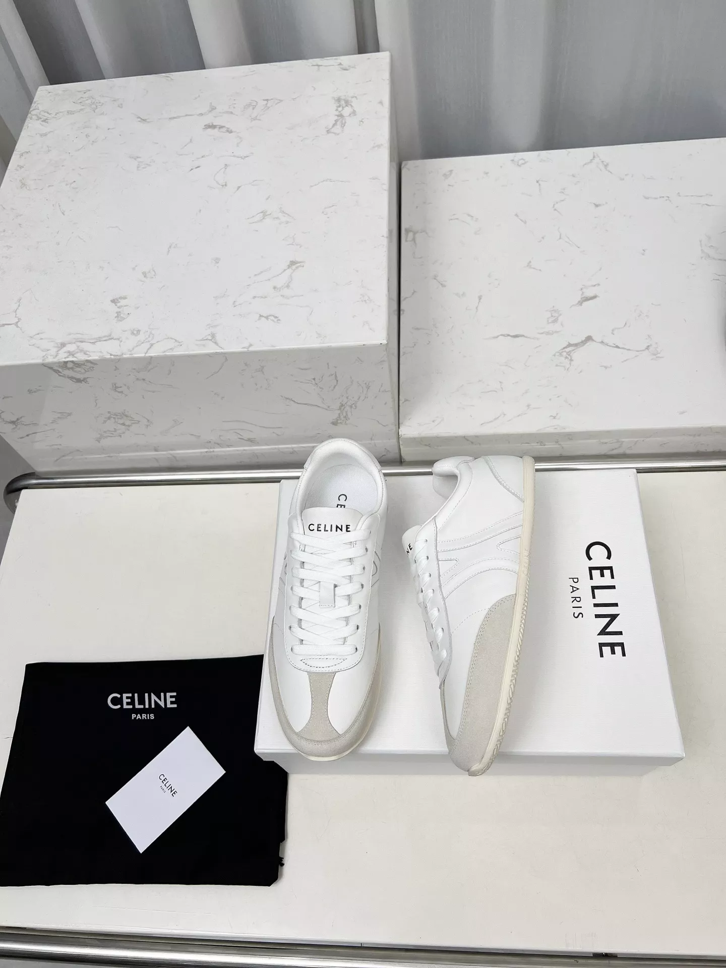 Celine Casual Shoes For Women Flexible 5625