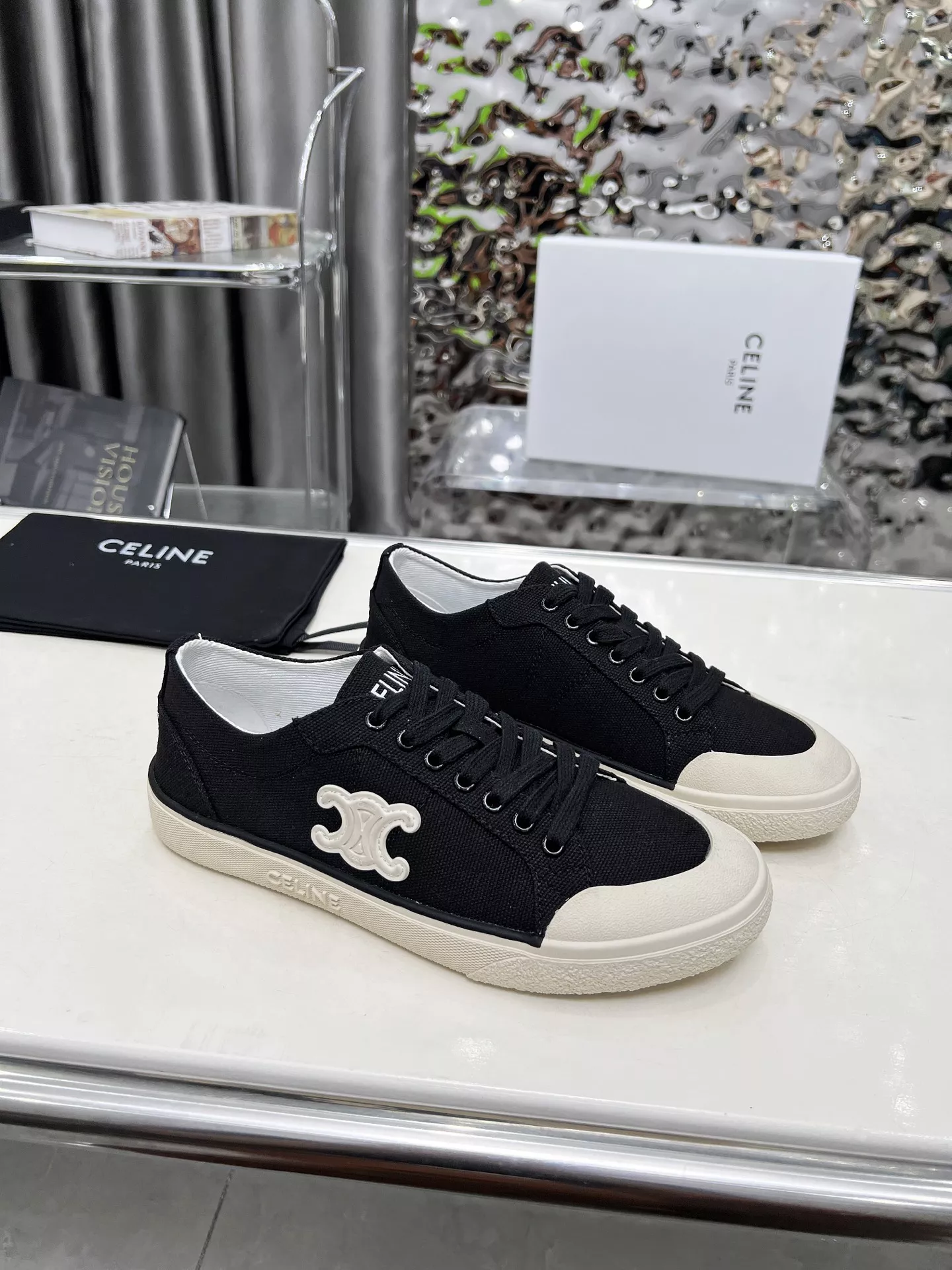 Celine Casual Shoes For Women Resilient 5659