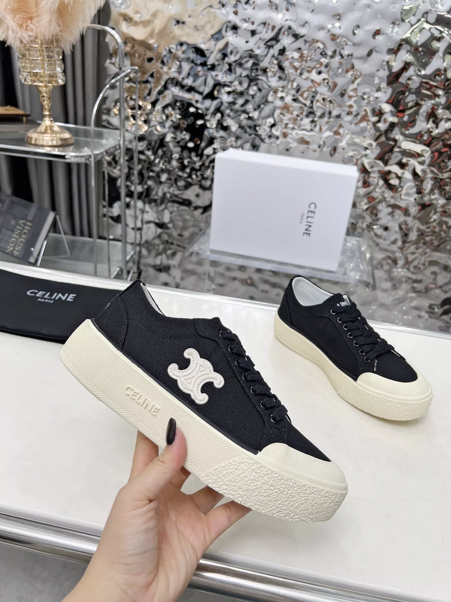 Celine Casual Shoes For Women Sophisticated 2036