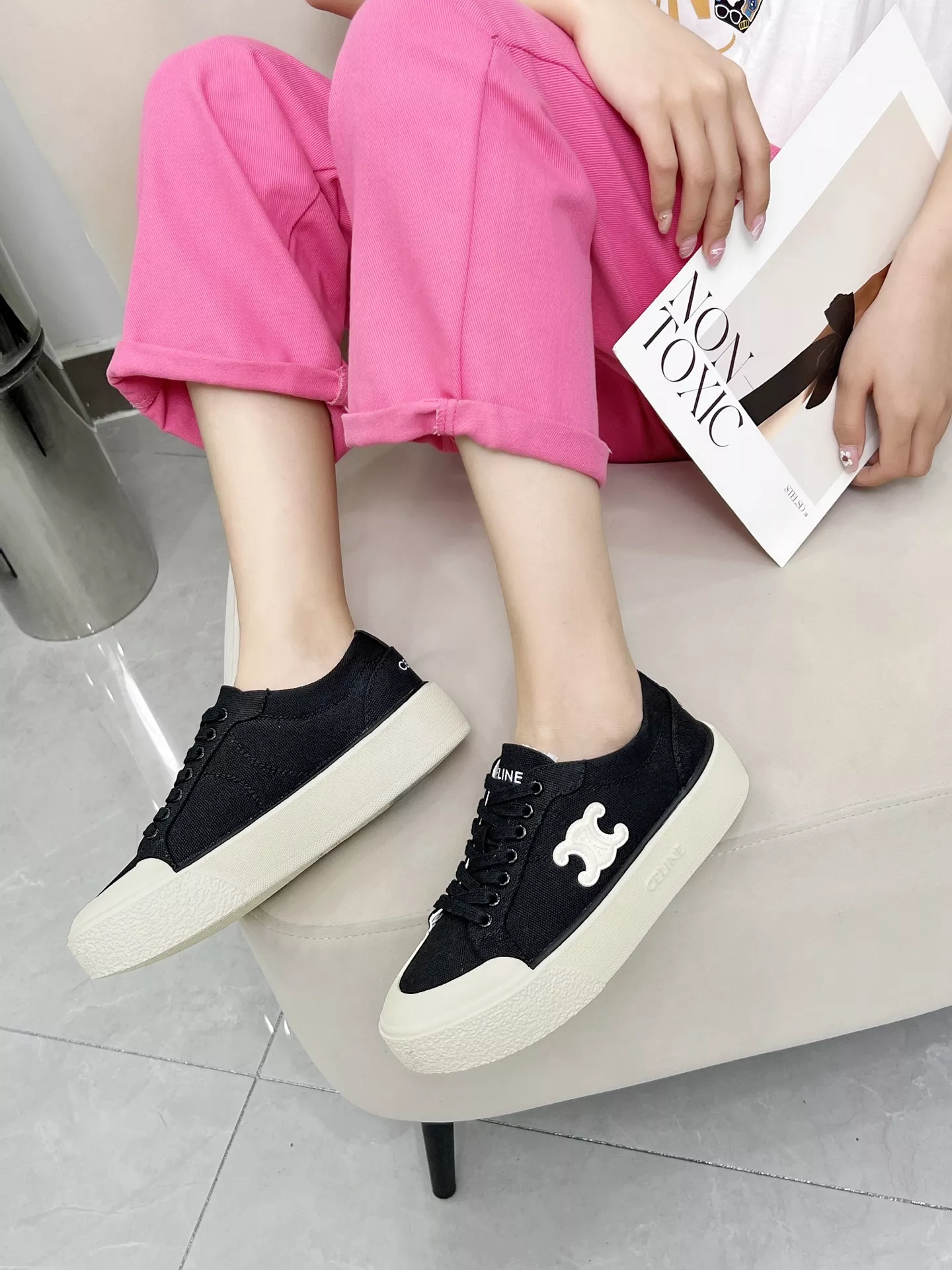 Celine Casual Shoes For Women Sophisticated 2036
