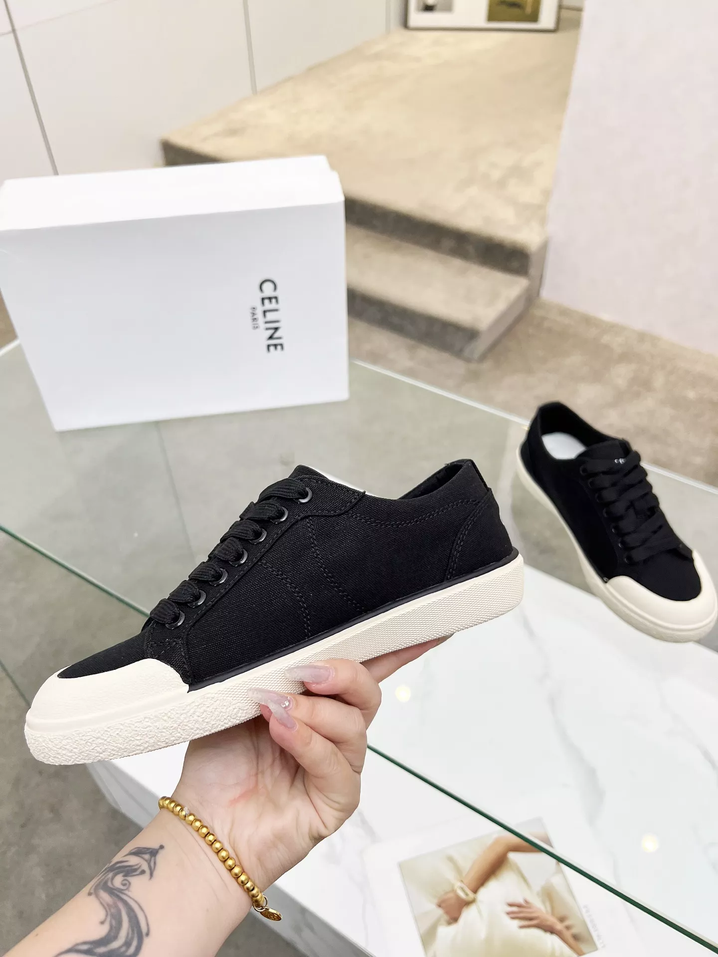 Celine Casual Shoes For Women WellDesigned 9130