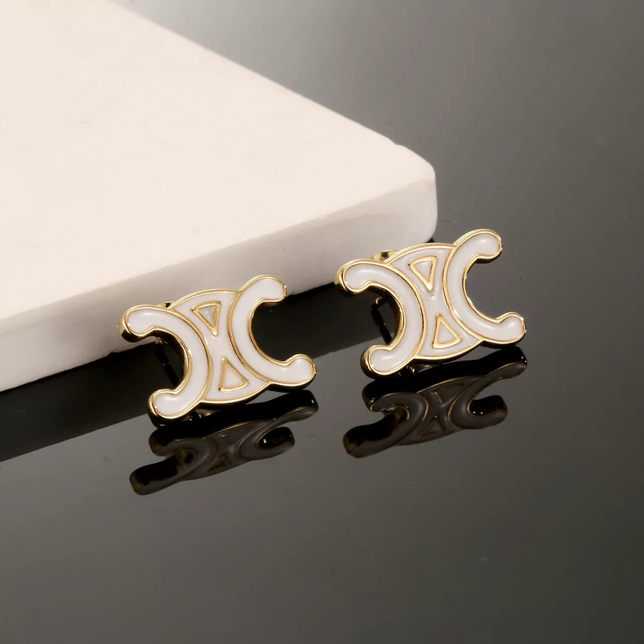 Celine Earrings For Women Practical 799