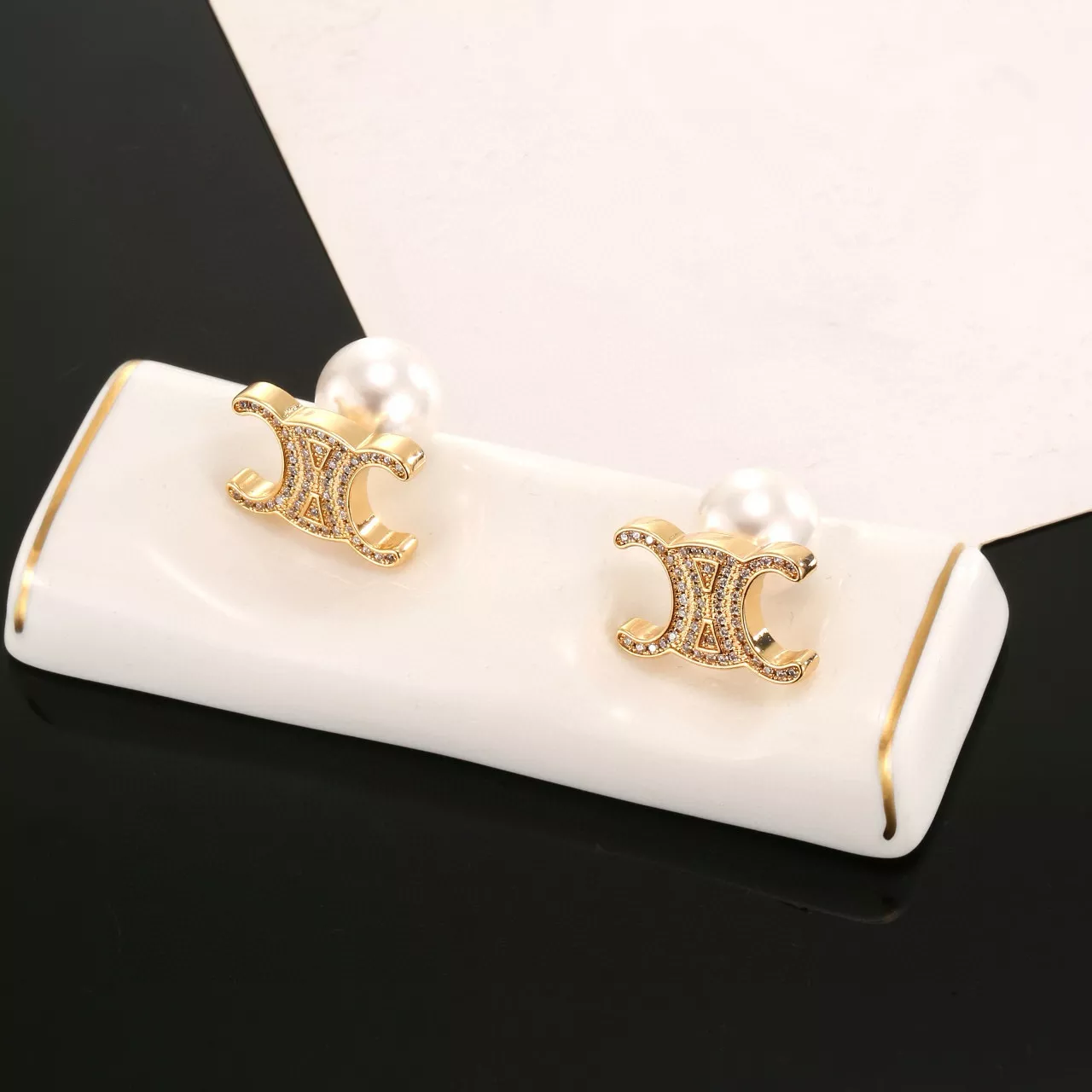 Celine Earrings For Women UrbanStyle 8308