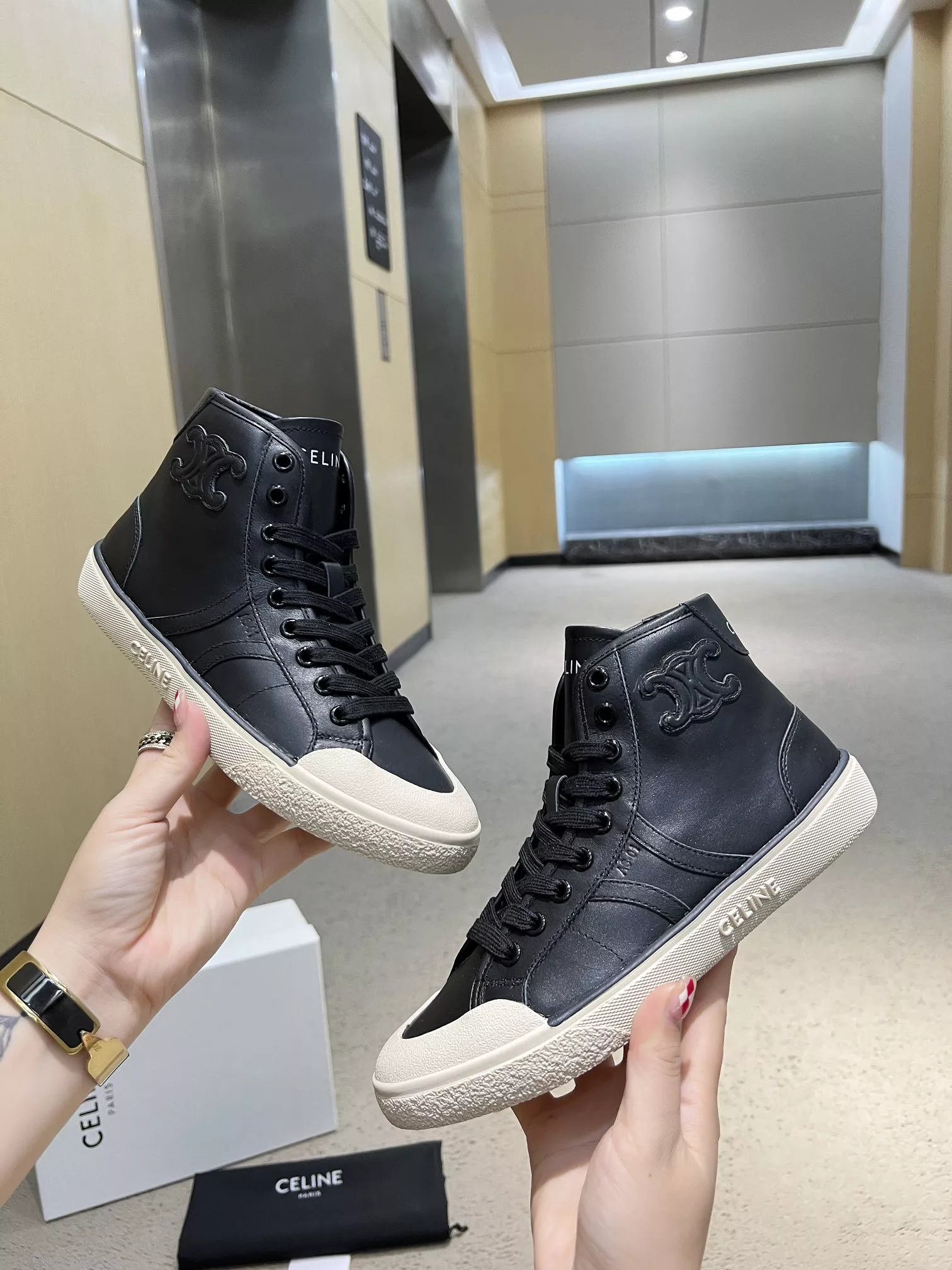 Celine High Top Shoes For Men Versatile 9828