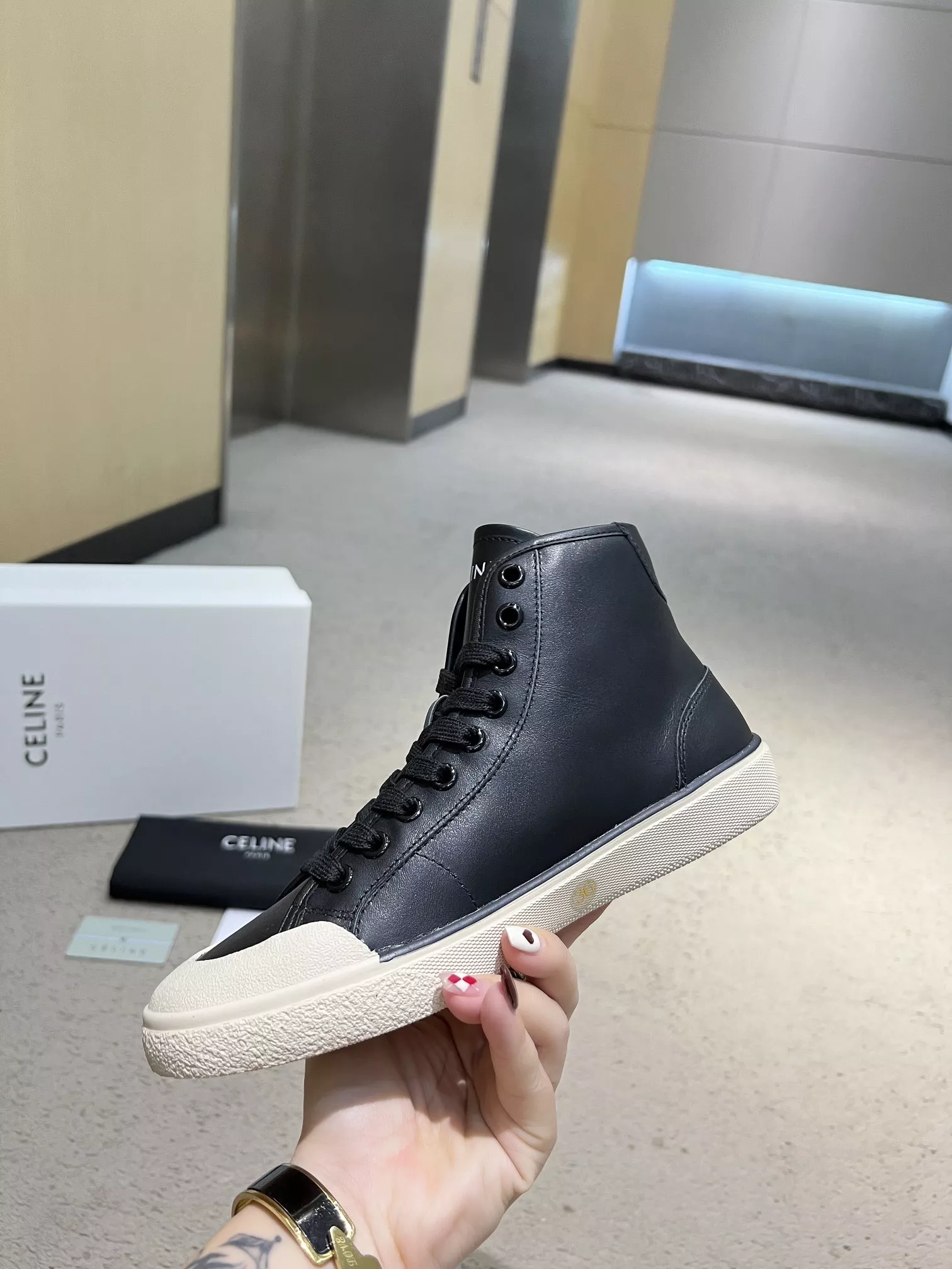 Celine High Top Shoes For Men Versatile 9828