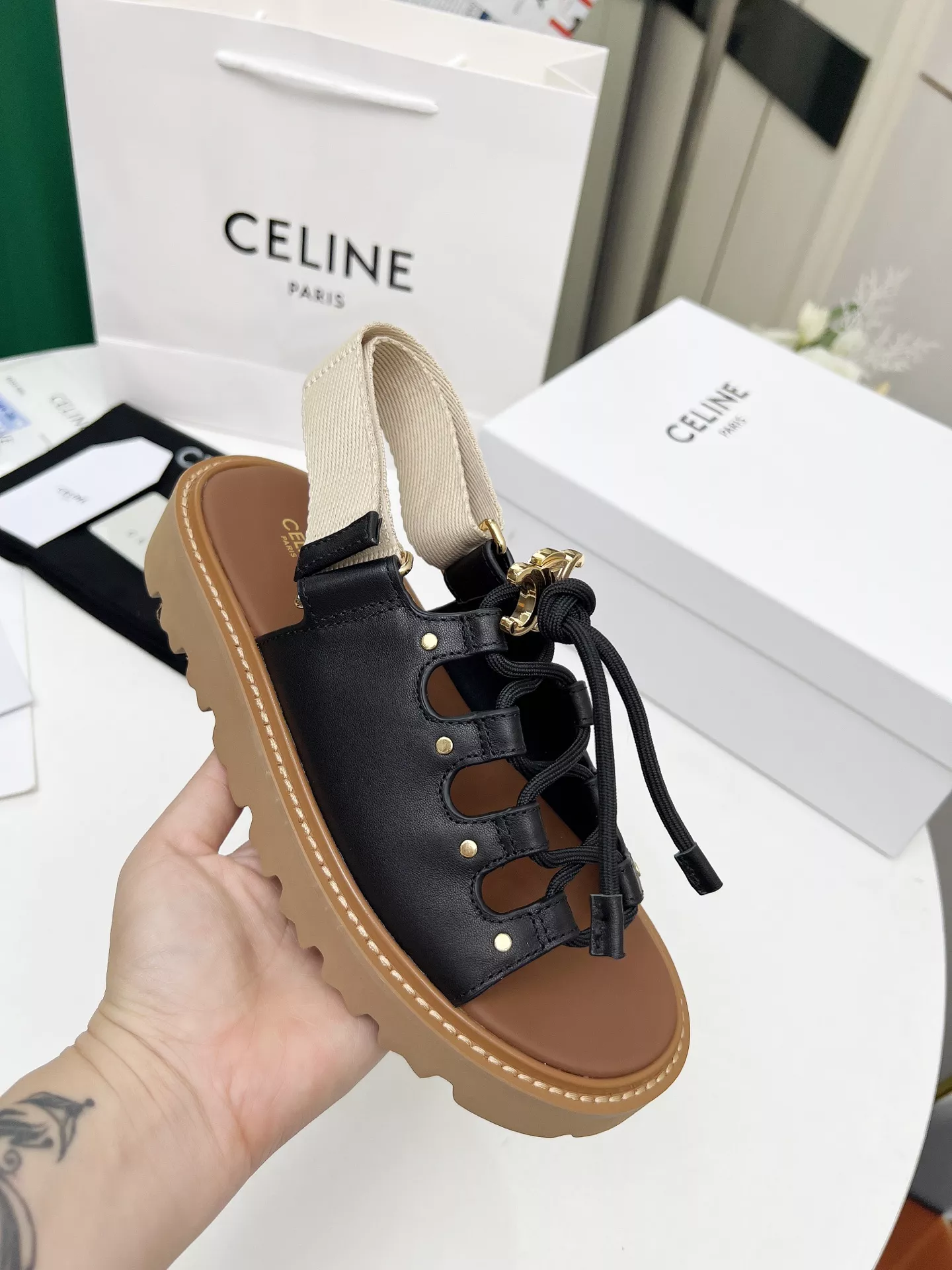 Celine Sandal For Women EasyMatch 1514