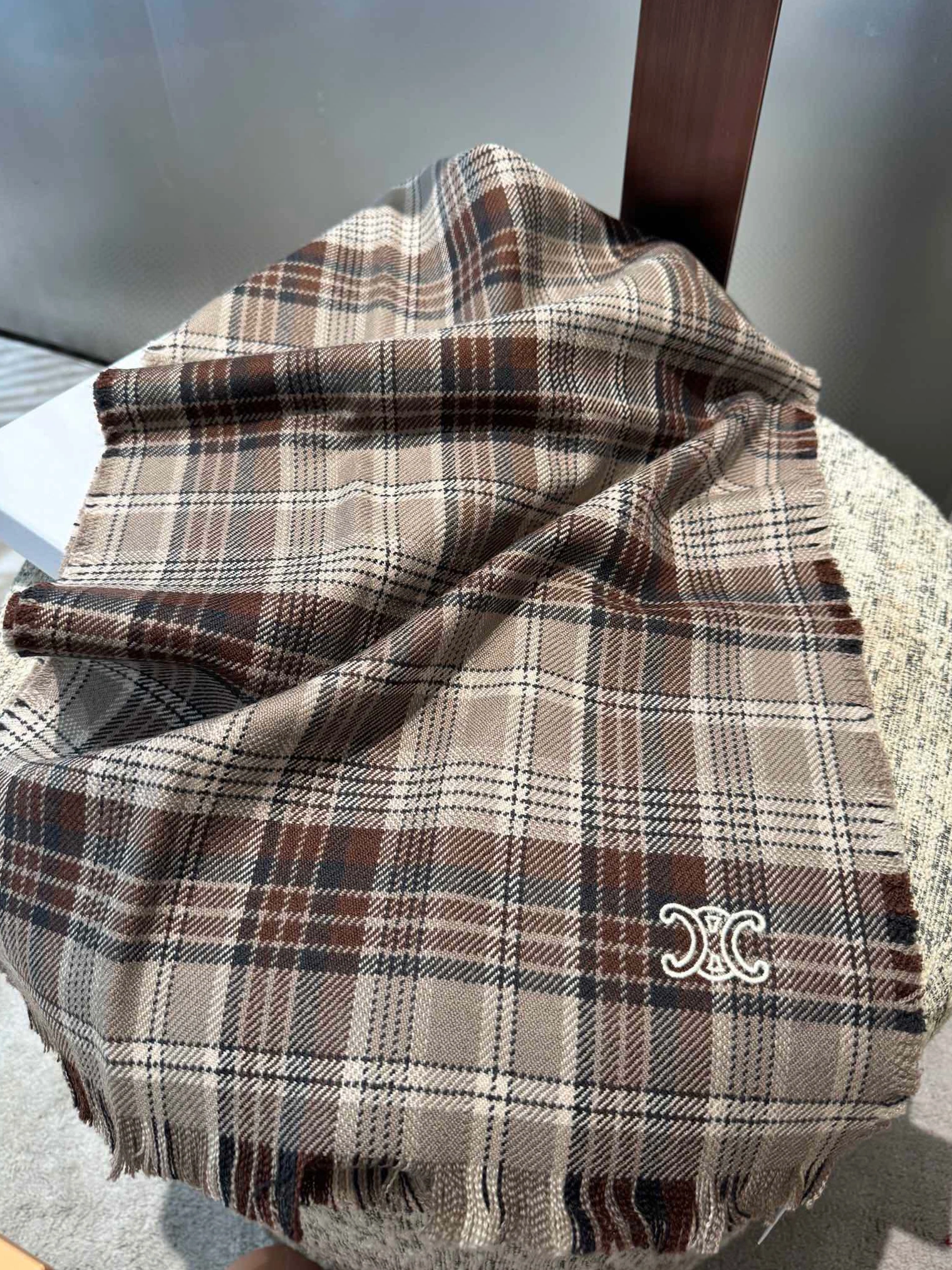 Celine Scarf Comfortable 8767