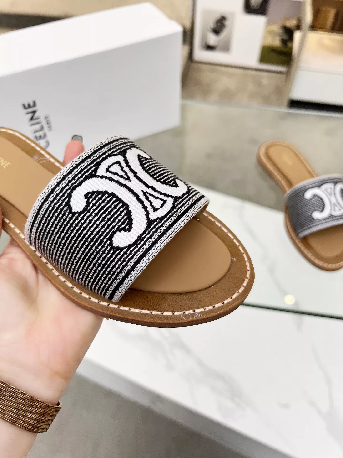 Celine Slippers For Women AllSeason 1221