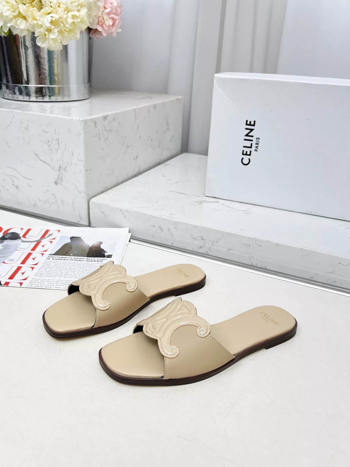 Celine Slippers For Women EyeCatching 7232