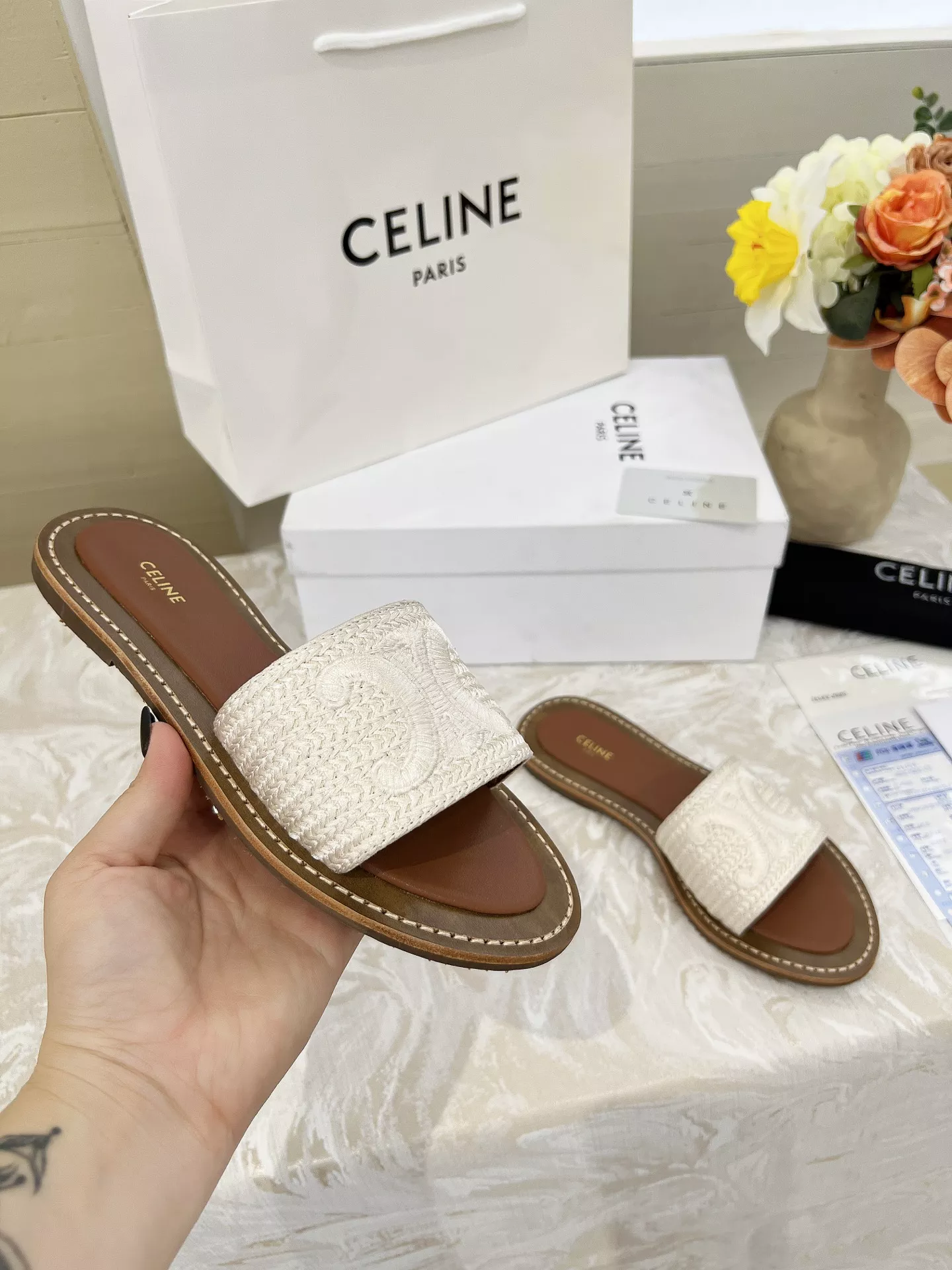 Celine Slippers For Women Resilient 9534
