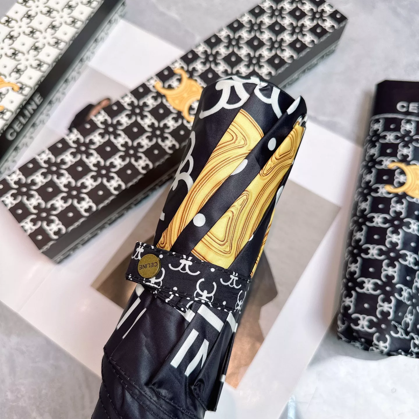 Celine Umbrellas AllSeason 362