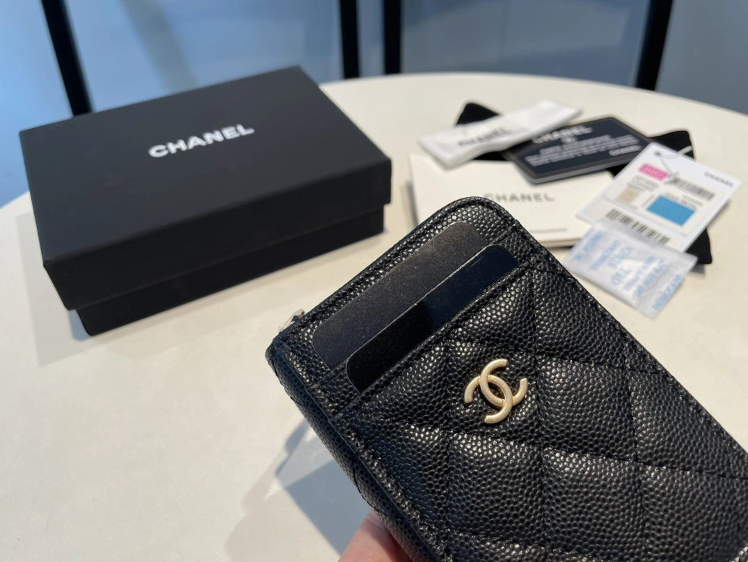 Chanel AAA Quality Card Case For Women Sleek 1599