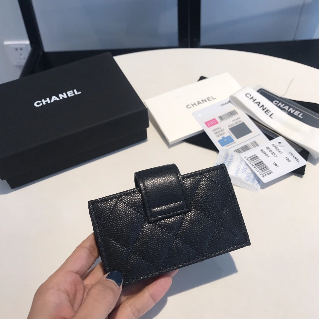 Chanel AAA Quality Card Case For Women Trendsetting 8776