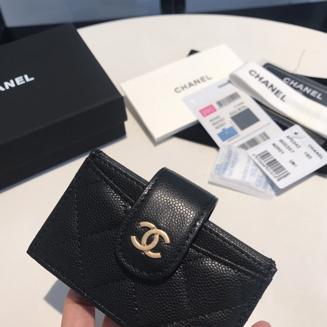 Chanel AAA Quality Card Case For Women Trendsetting 8776