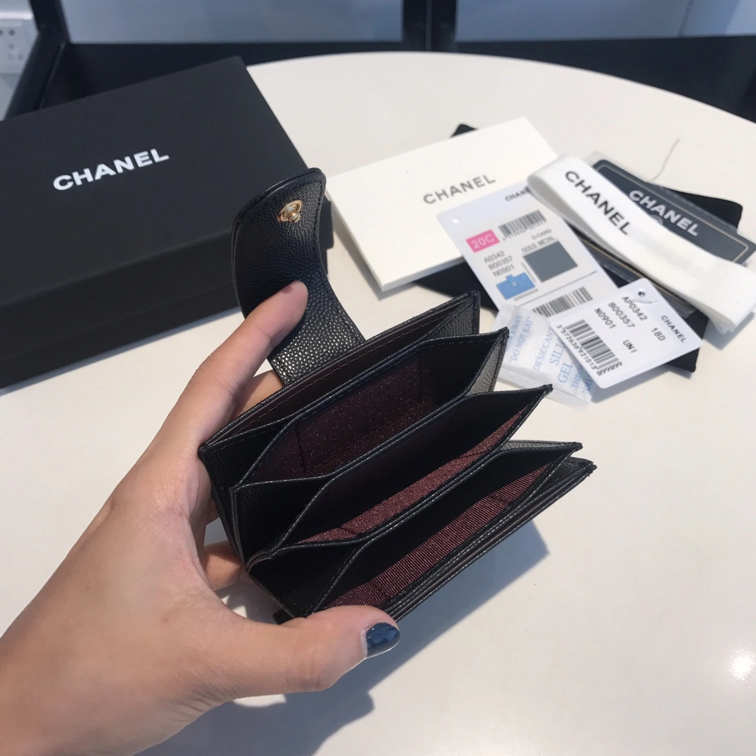 Chanel AAA Quality Card Case For Women Trendsetting 8776