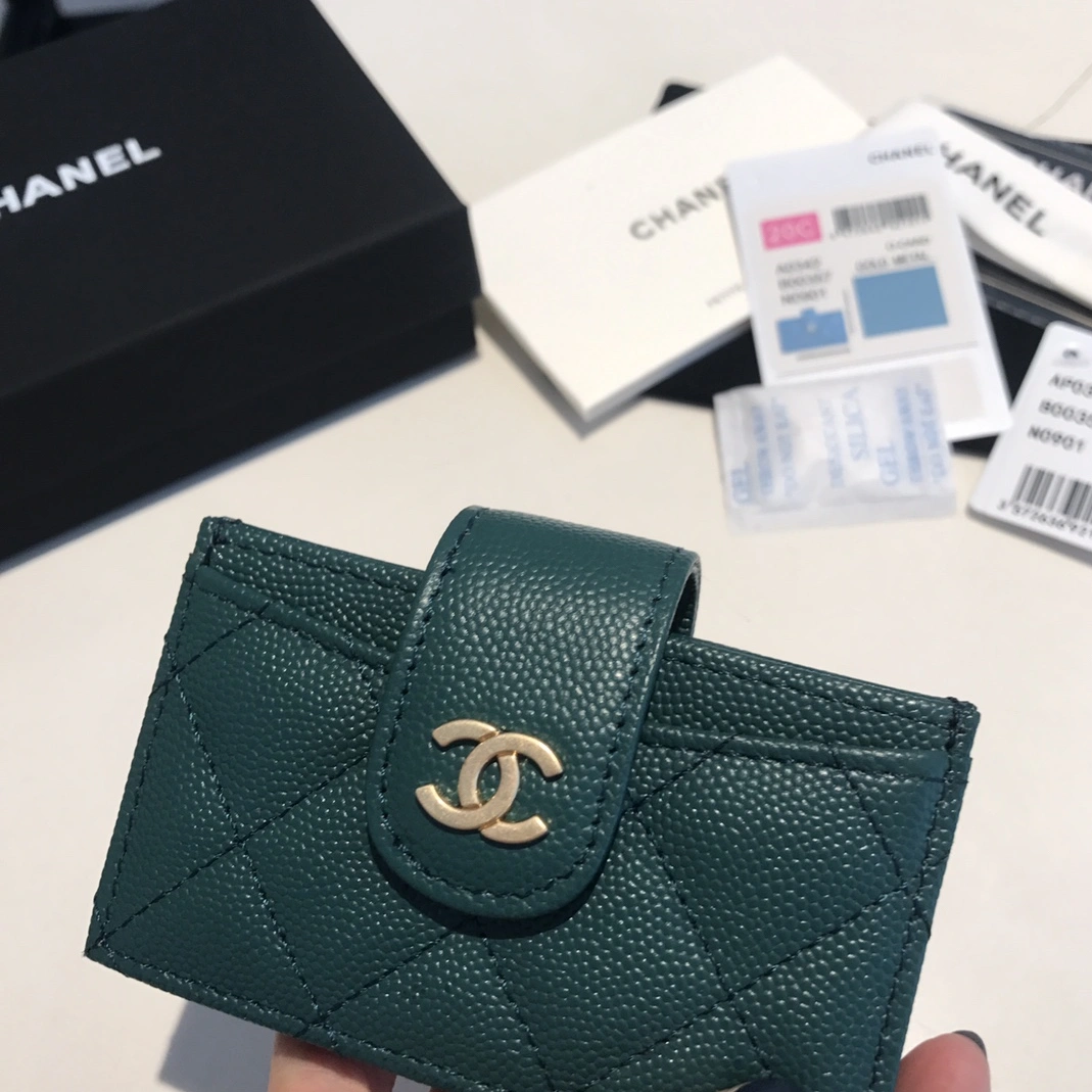 Chanel AAA Quality Card Case For Women Vibrant 2636