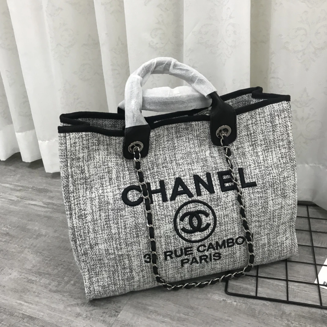 Chanel AAA Quality Handbags Classic 407