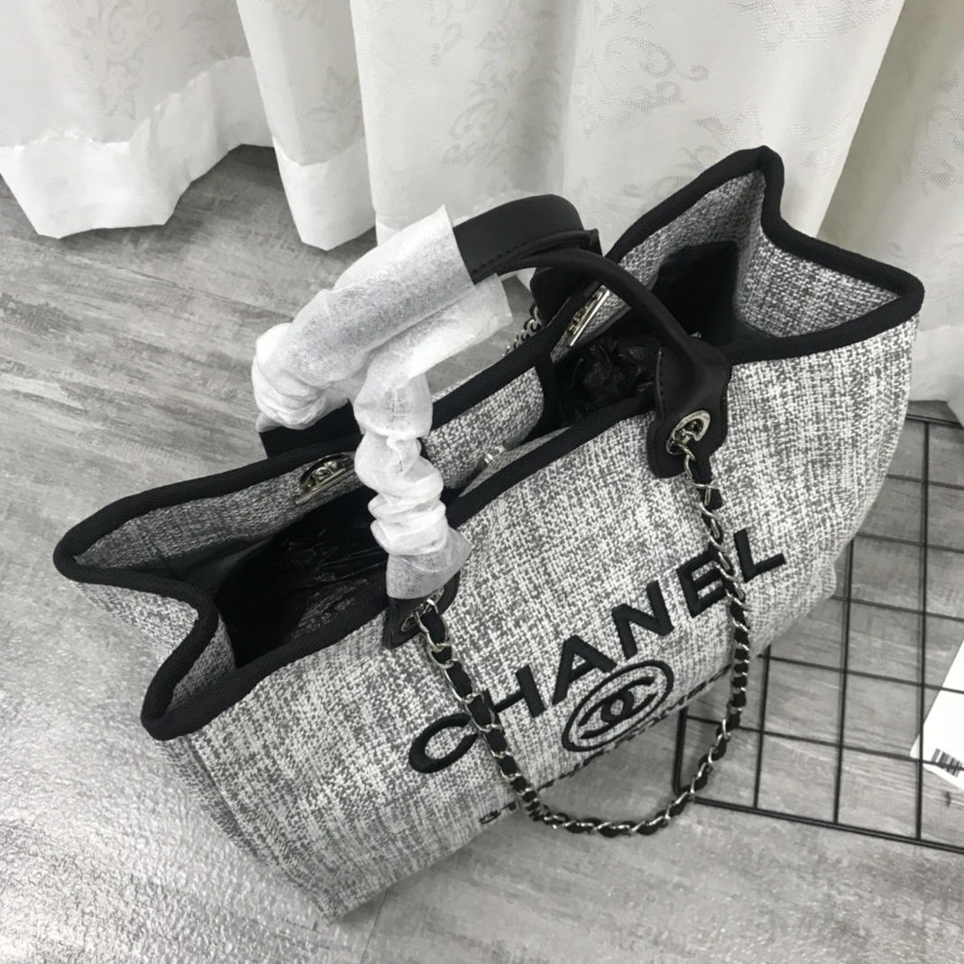 Chanel AAA Quality Handbags Classic 407