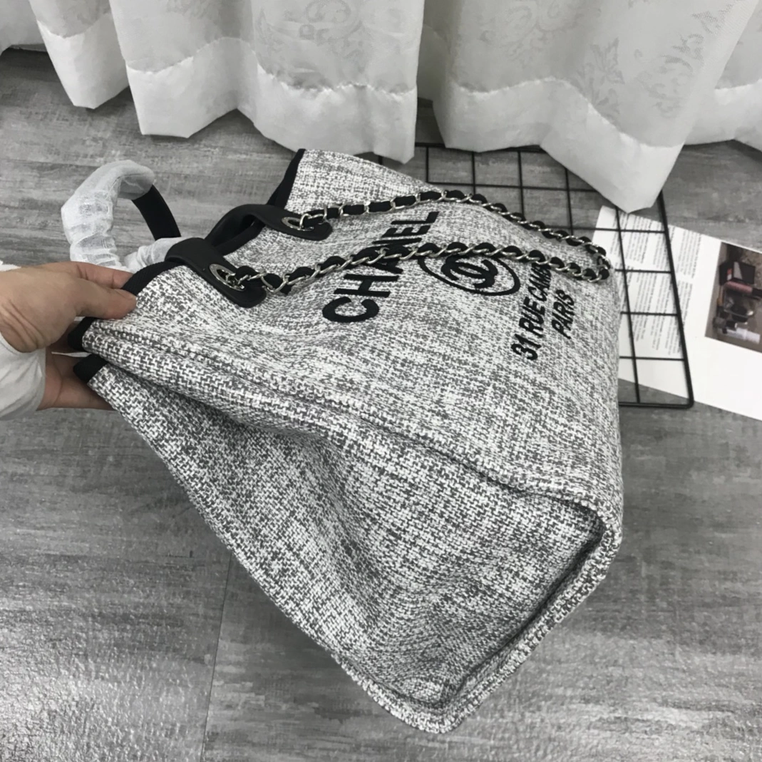 Chanel AAA Quality Handbags Classic 407