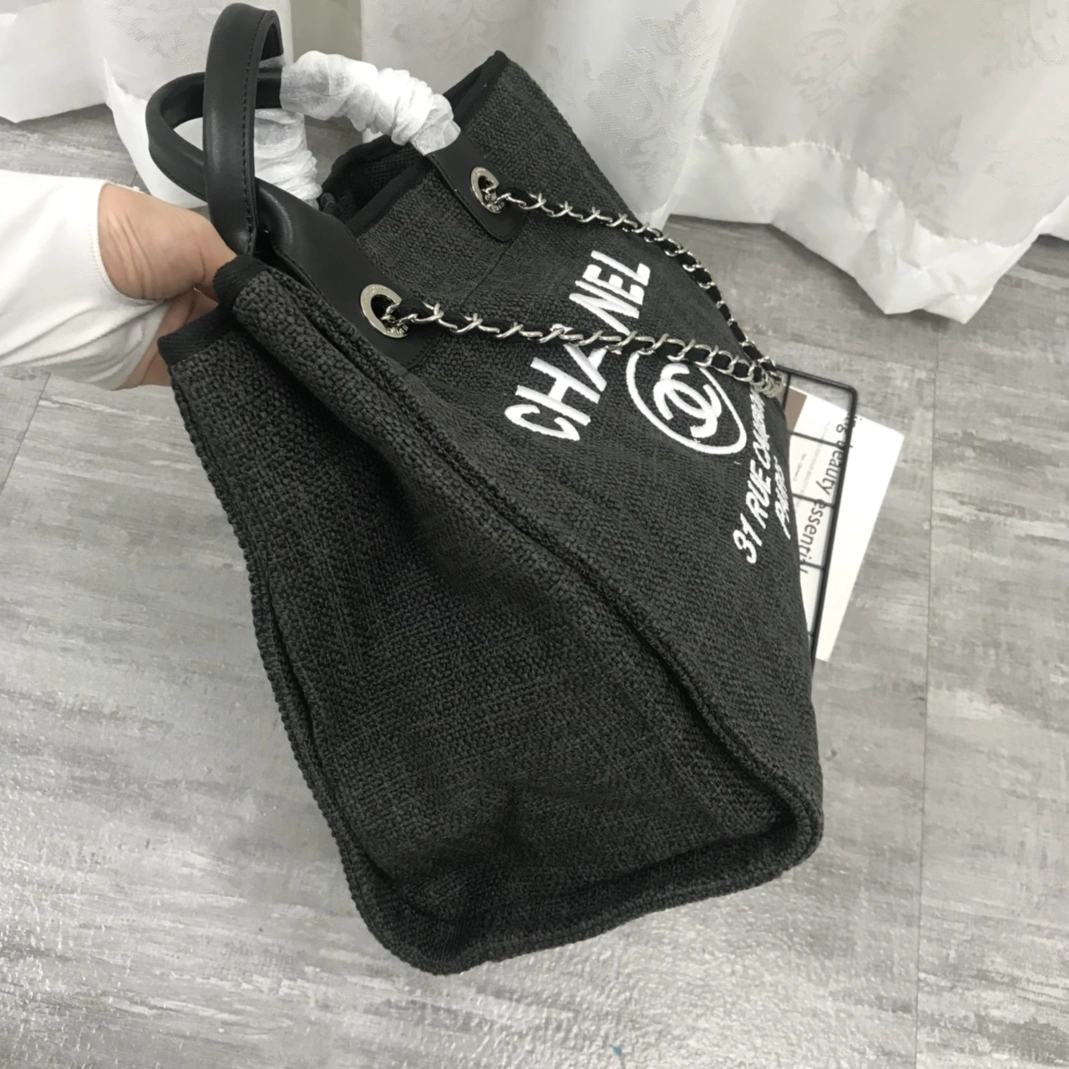 Chanel AAA Quality Handbags Durable 3279