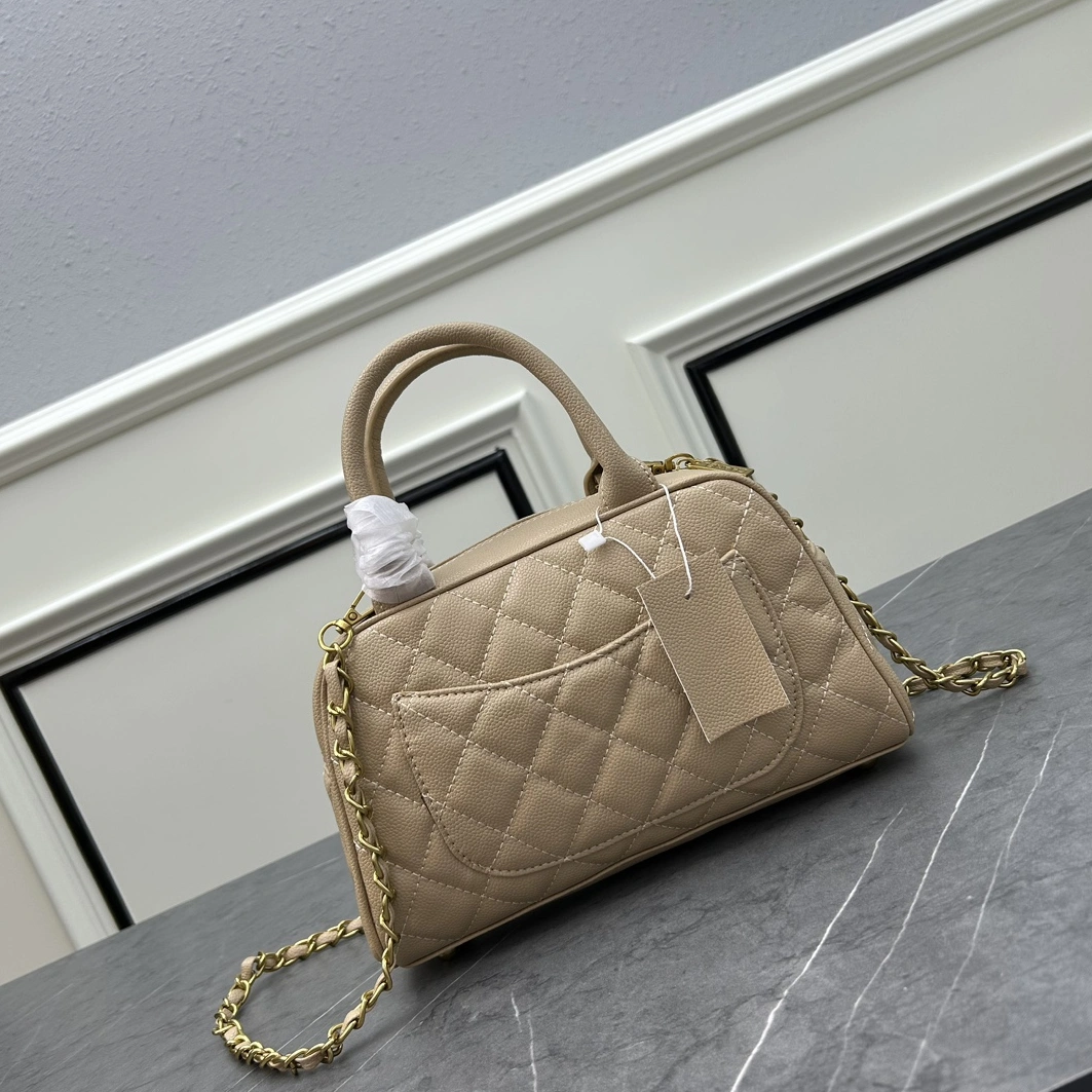 Chanel AAA Quality Handbags For Women AllSeason 1980