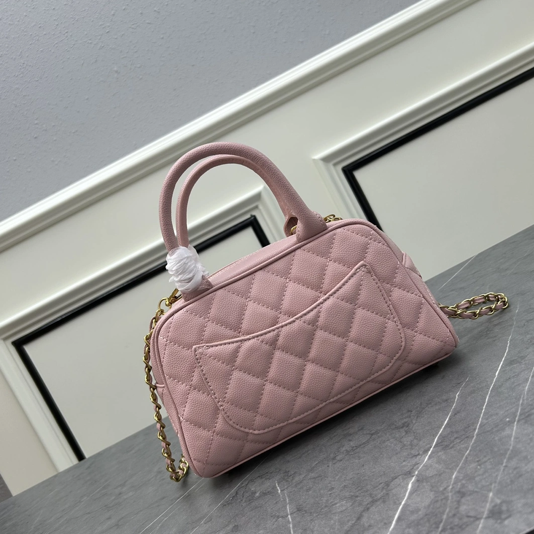Chanel AAA Quality Handbags For Women Flexible 6931