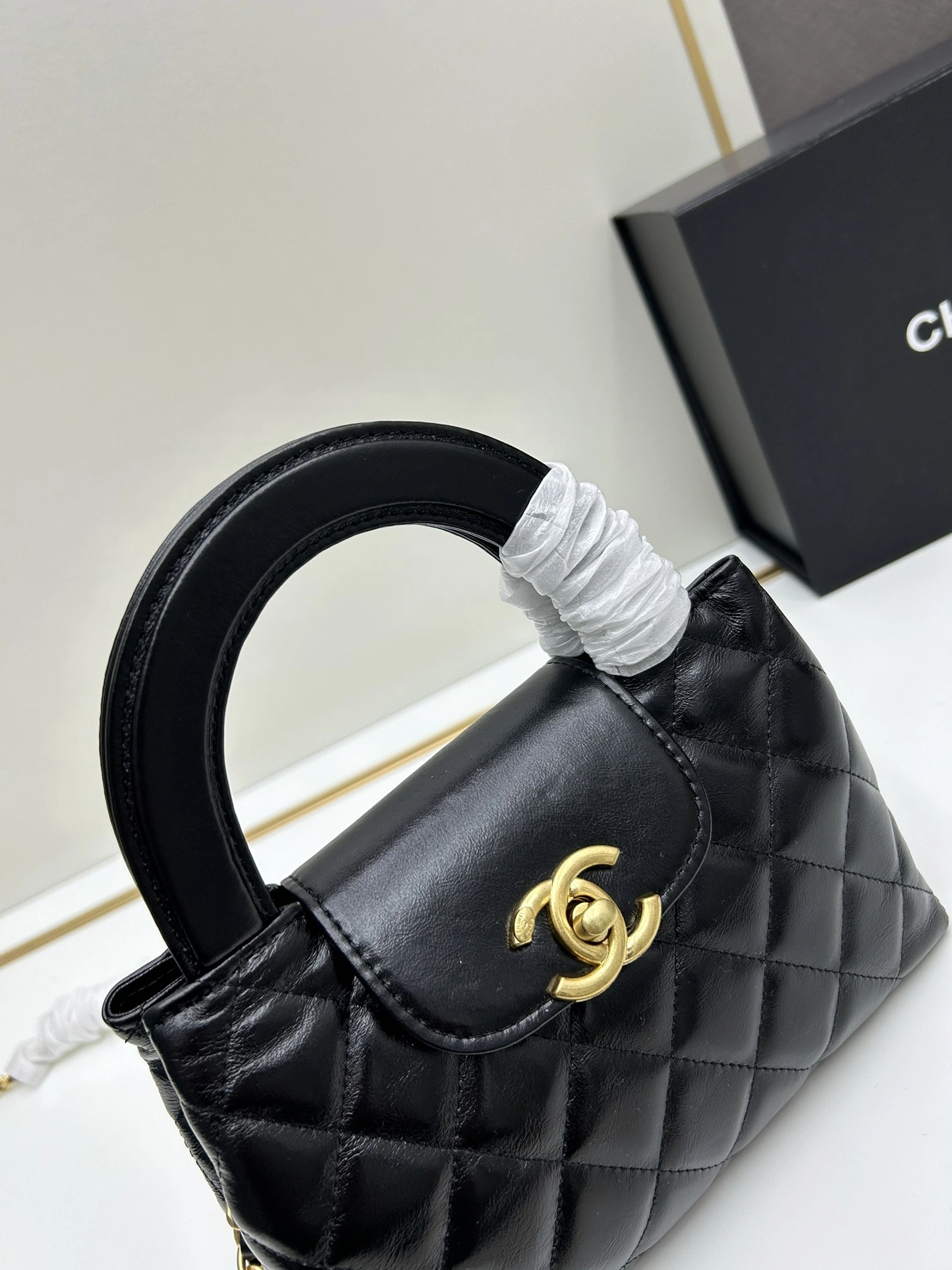 Chanel AAA Quality Handbags For Women HighQuality 8362